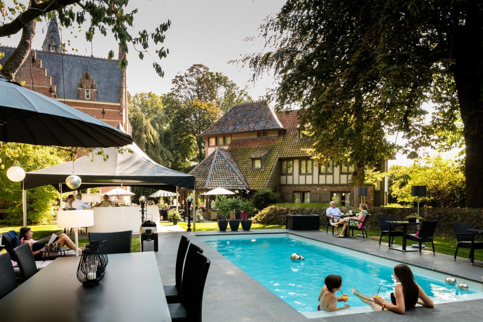 Charmehotel Manoir Ogygia Poperinge Eksteriør billede