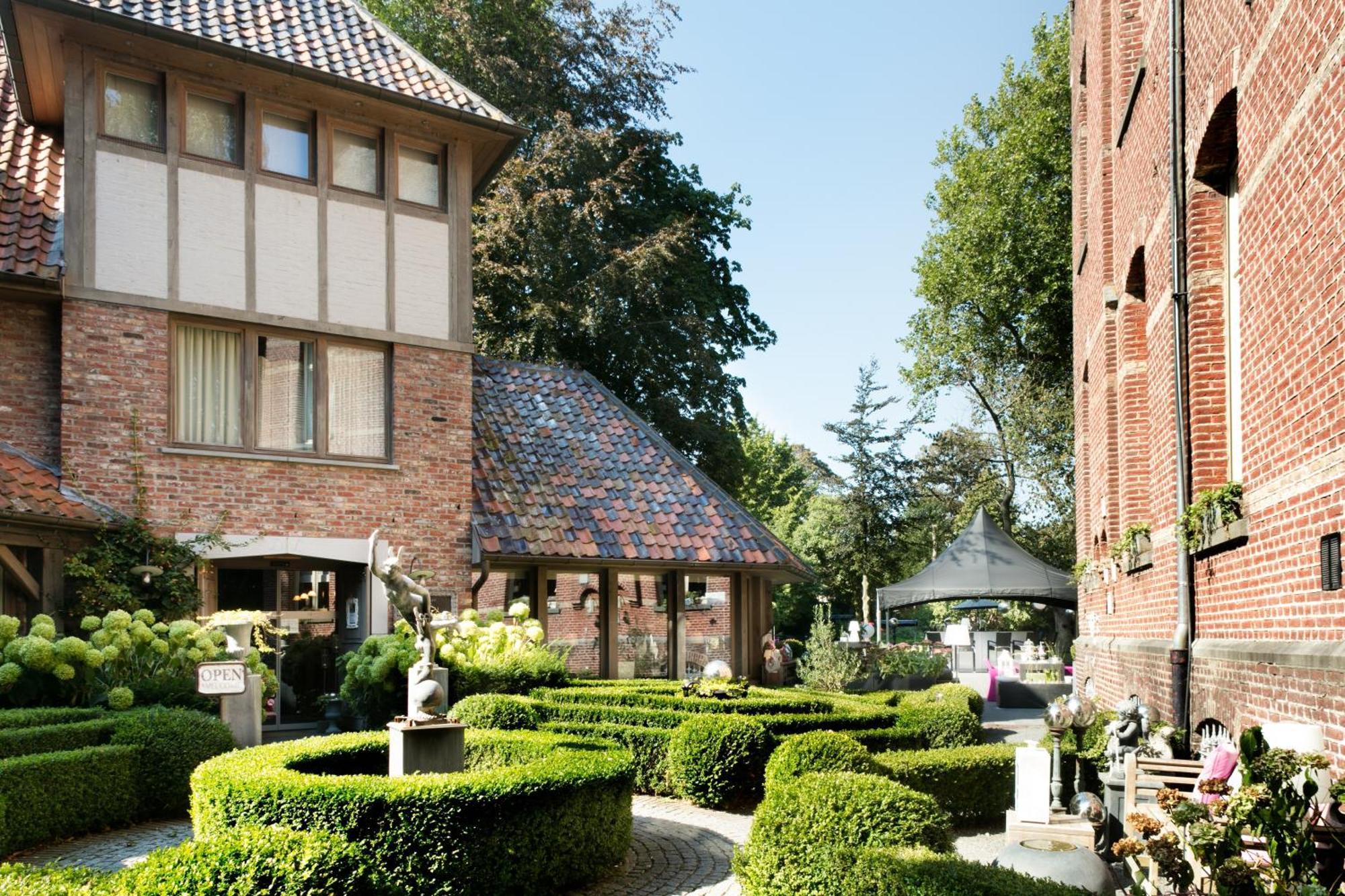 Charmehotel Manoir Ogygia Poperinge Eksteriør billede