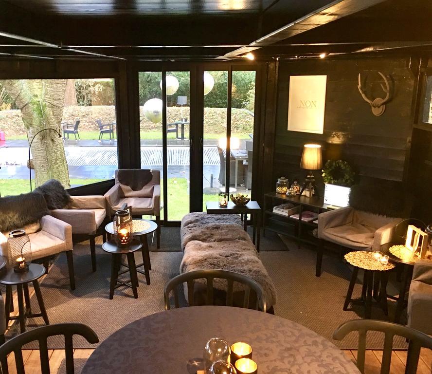 Charmehotel Manoir Ogygia Poperinge Eksteriør billede