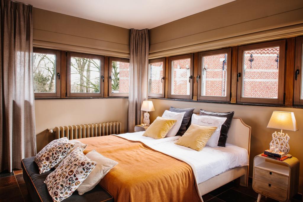 Charmehotel Manoir Ogygia Poperinge Eksteriør billede