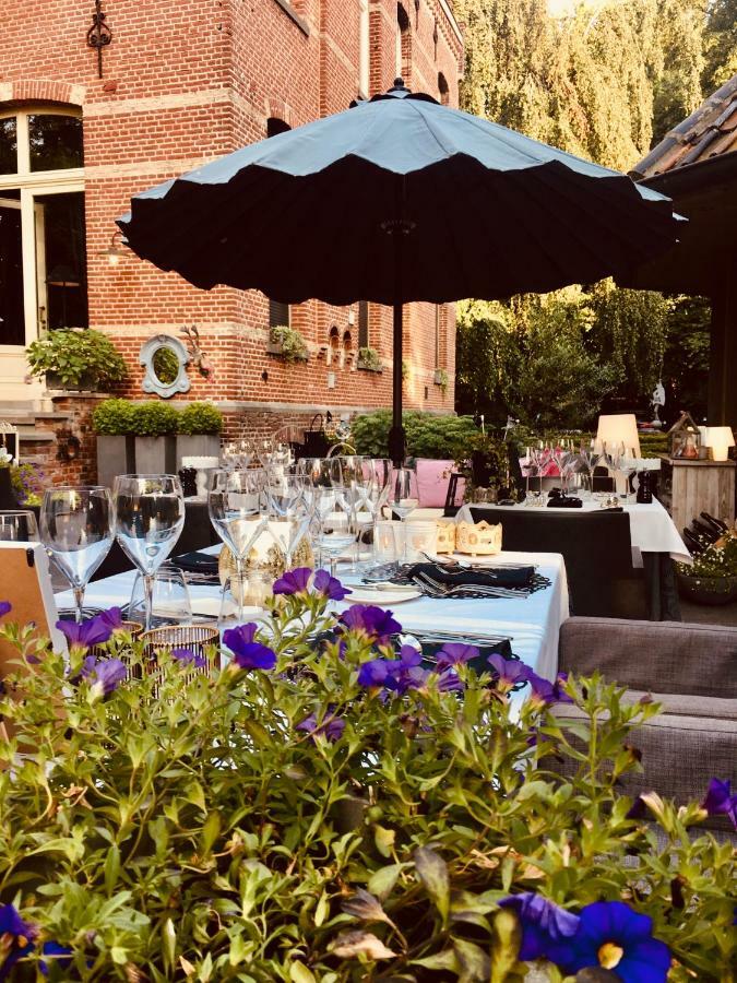 Charmehotel Manoir Ogygia Poperinge Eksteriør billede