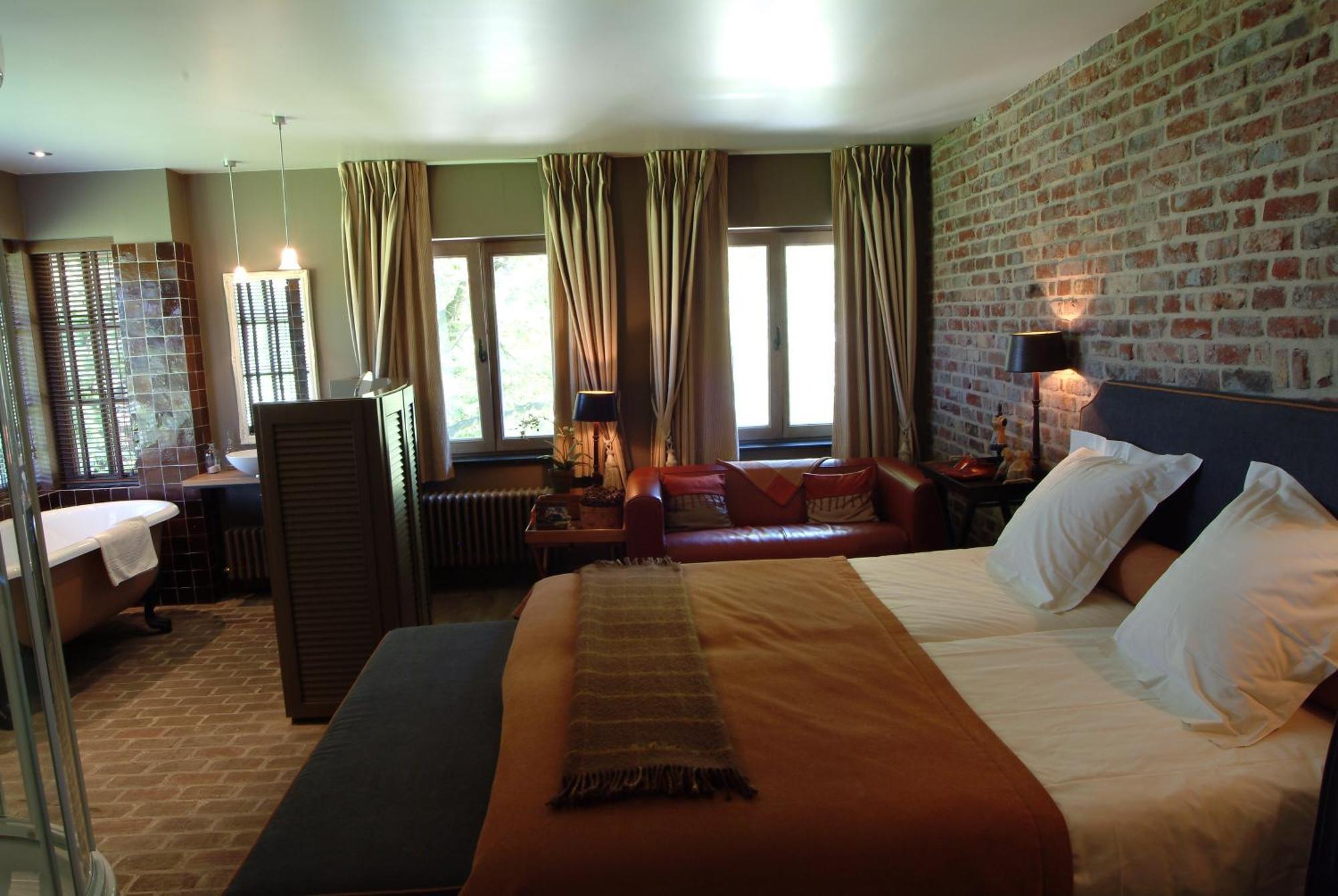 Charmehotel Manoir Ogygia Poperinge Eksteriør billede